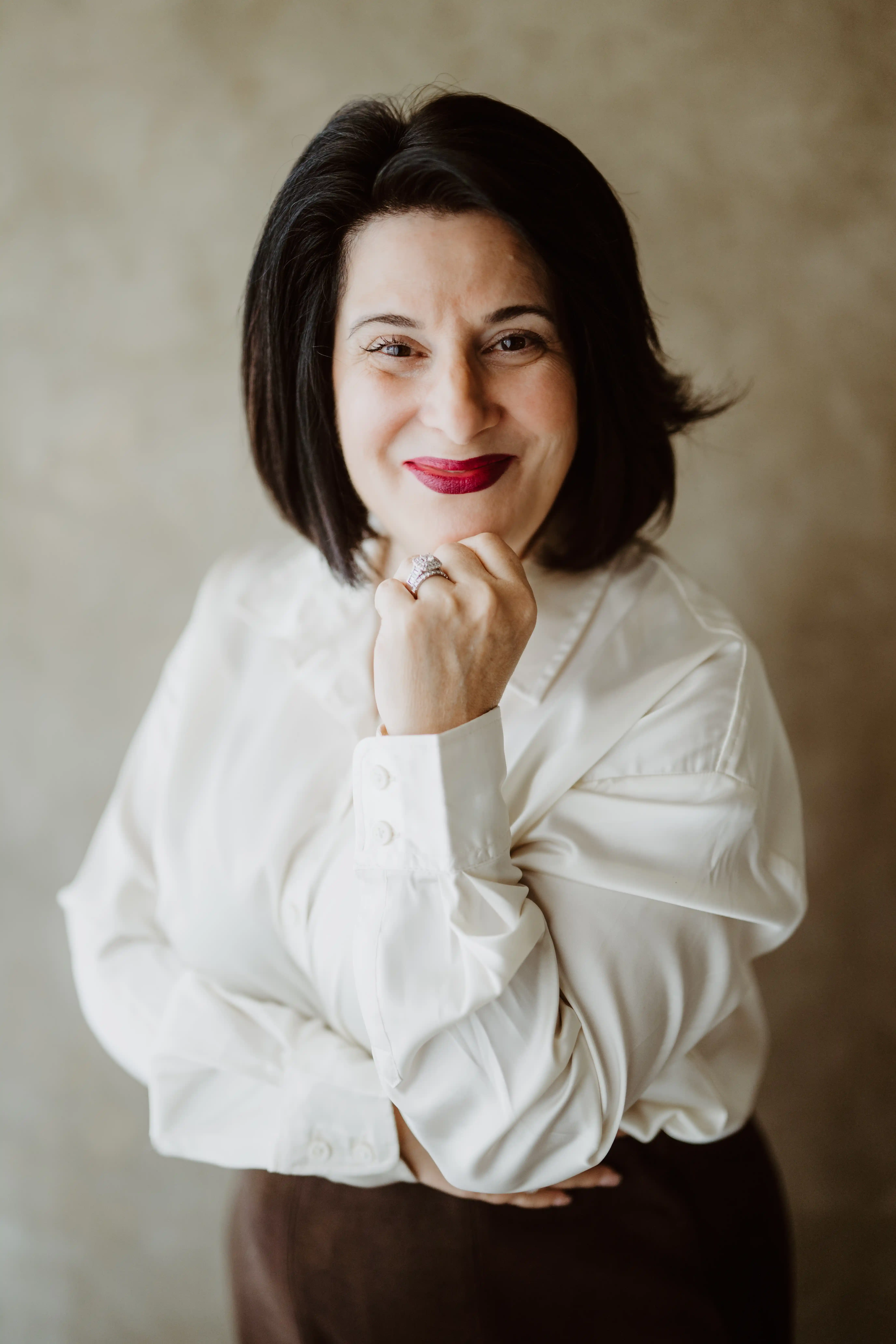 Dr Mary Marano PhD psychologist warm headshot